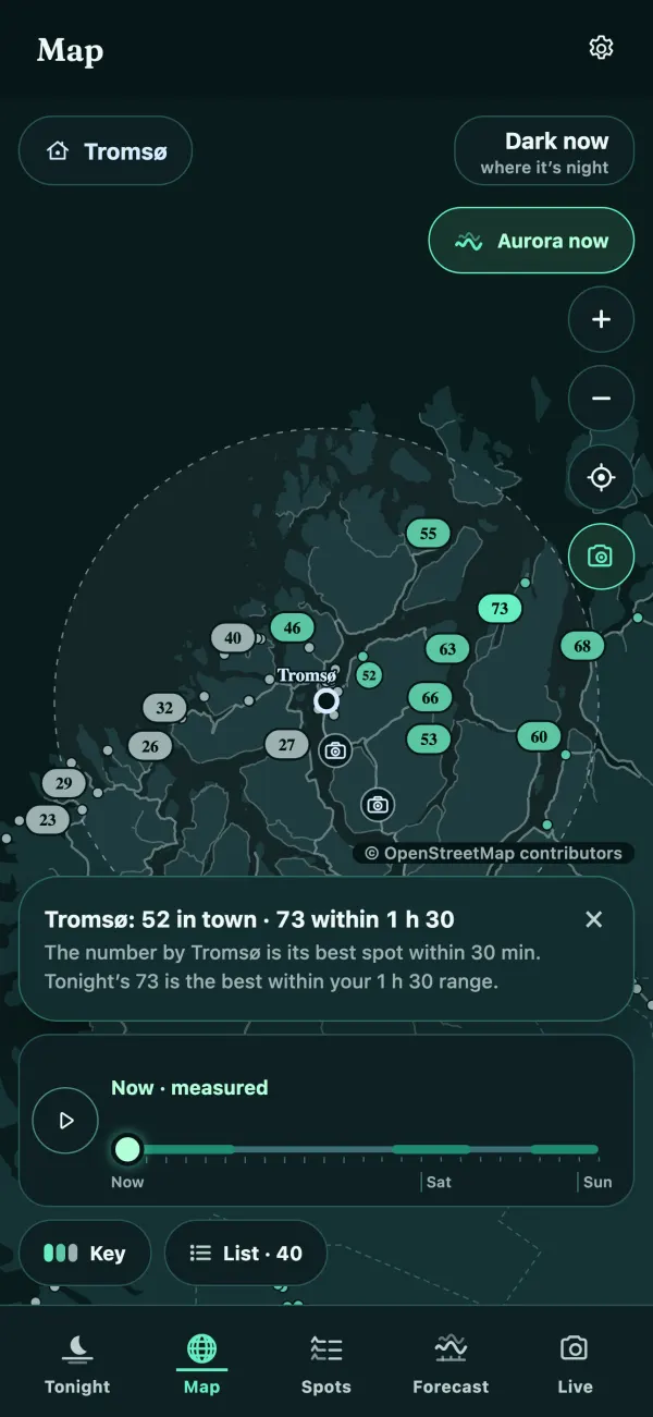 Map of scored viewing spots around Tromsø inside a driving range