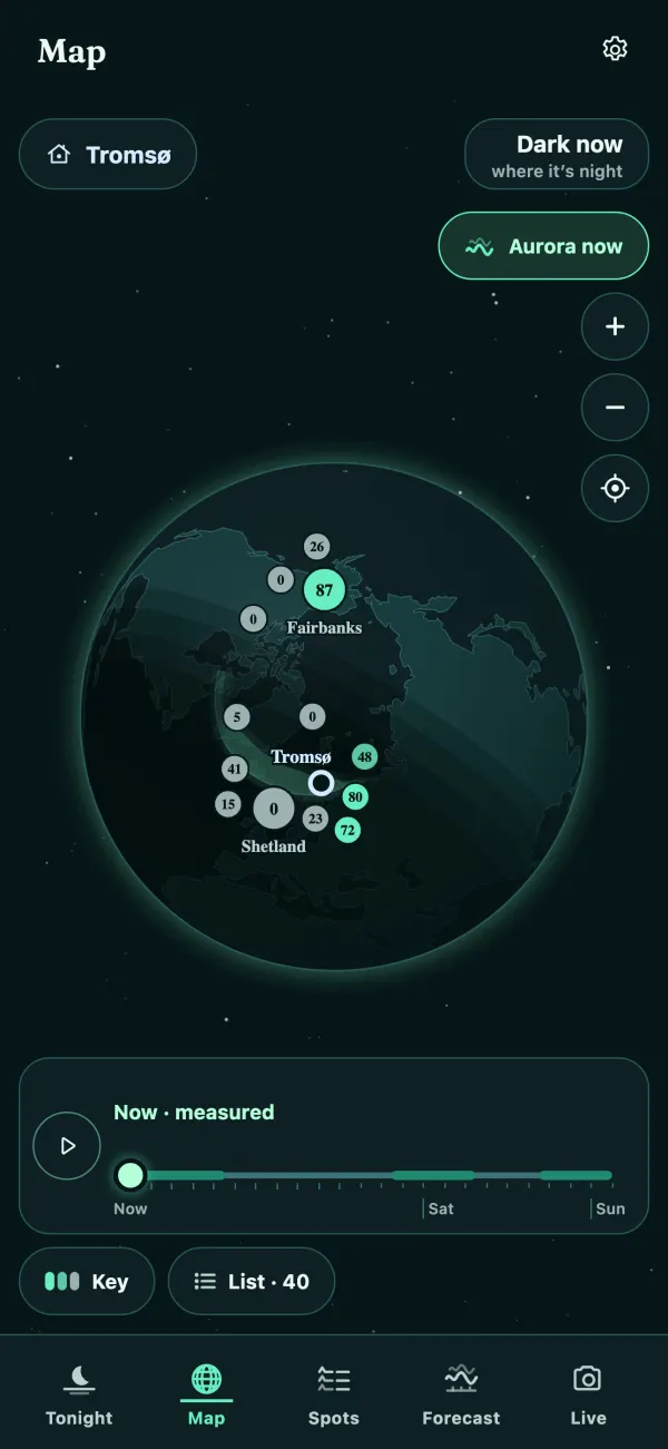 Globe seen from above the North Pole with the measured aurora oval and scored destinations