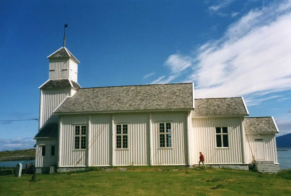Gimsoy kirke