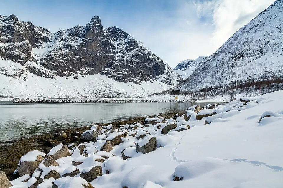 Tebbeltuva behind Ersfjorden, Senja, Troms og Finnmark, Norway, 2017 April